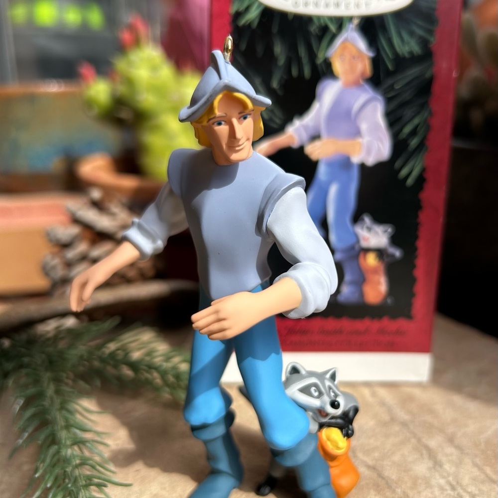Hallmark Keepsake Ornament - Captain John Smith and Meeko New in Box